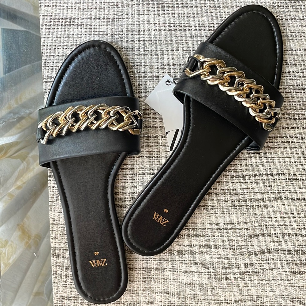 SOLD‼️Zara Chain Link Sandals
